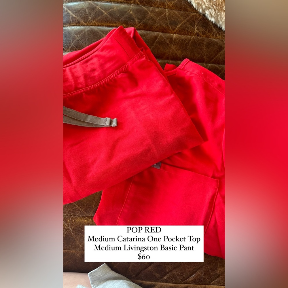 Figs scrubs, used, excellent condition! Washed, disinfected and hung to dry.
